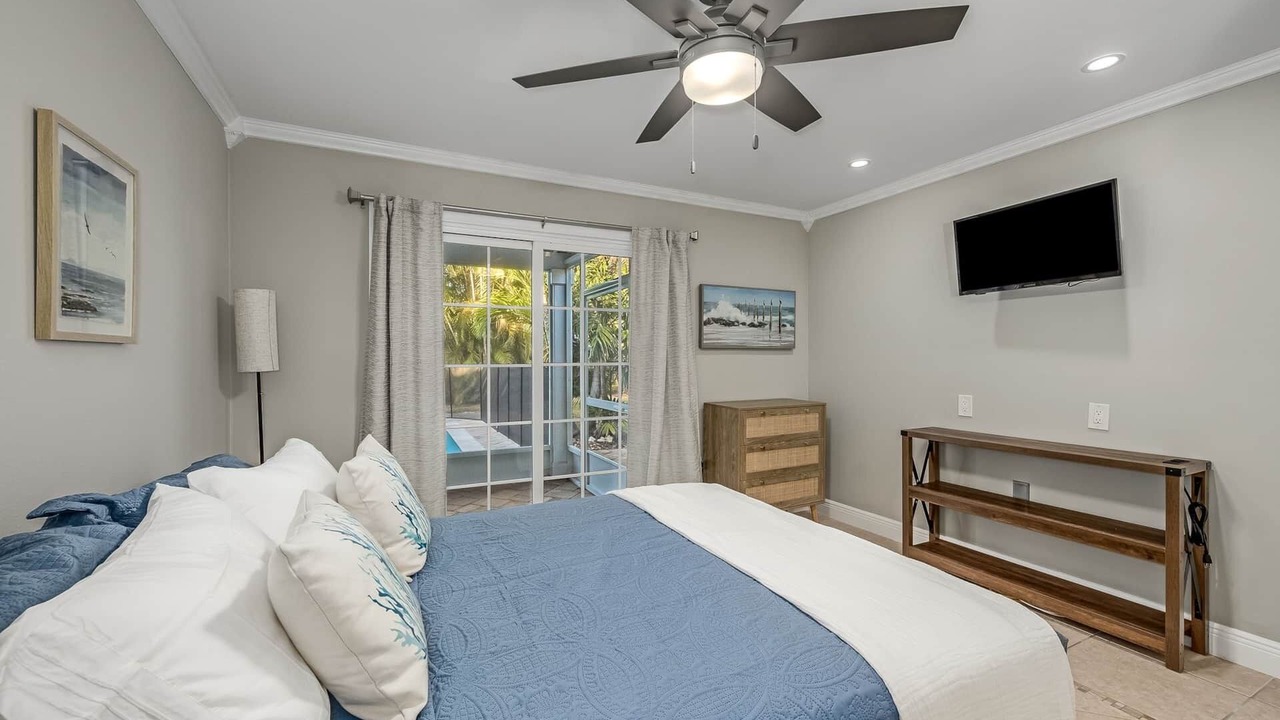 Photo of Bedroom in Melbourne Beach