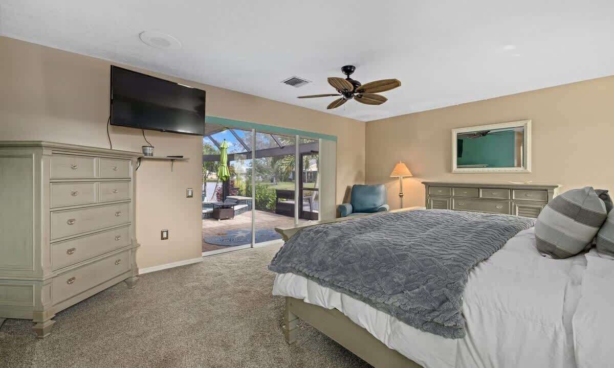 Photo of Bedroom in Plantation