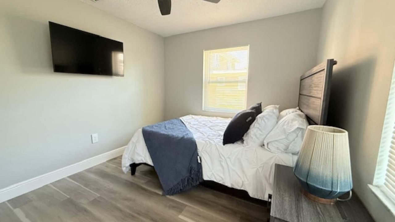 Photo of Bedroom in Winter Haven