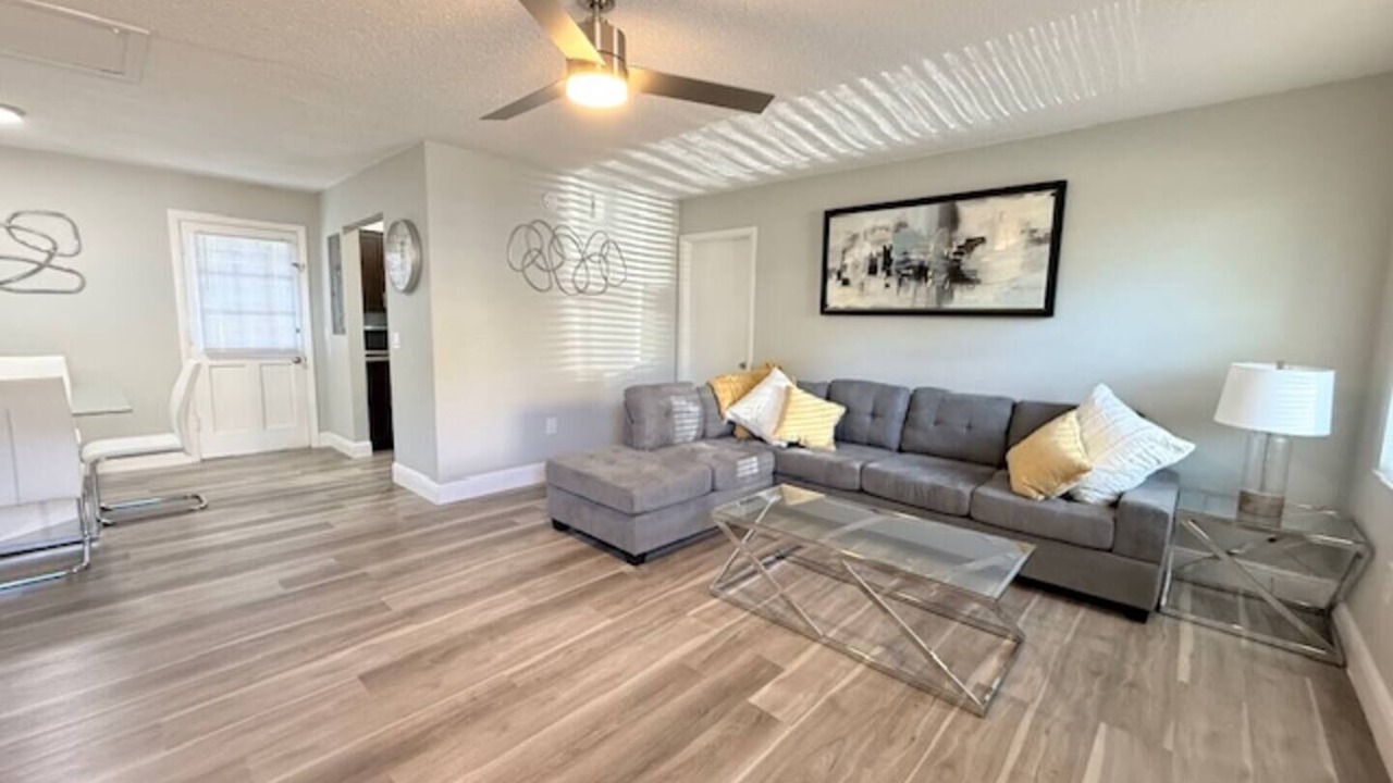 Photo of Livingroom in Winter Haven
