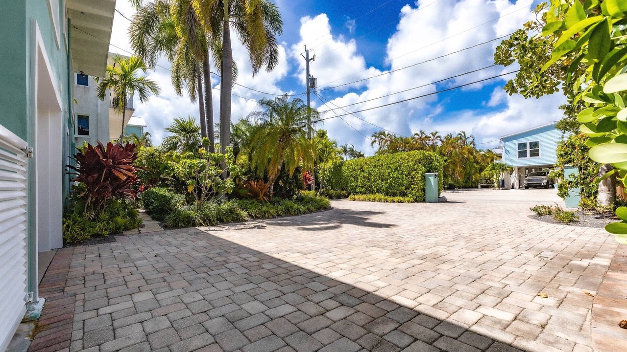 Photo of Others in Summerland Key