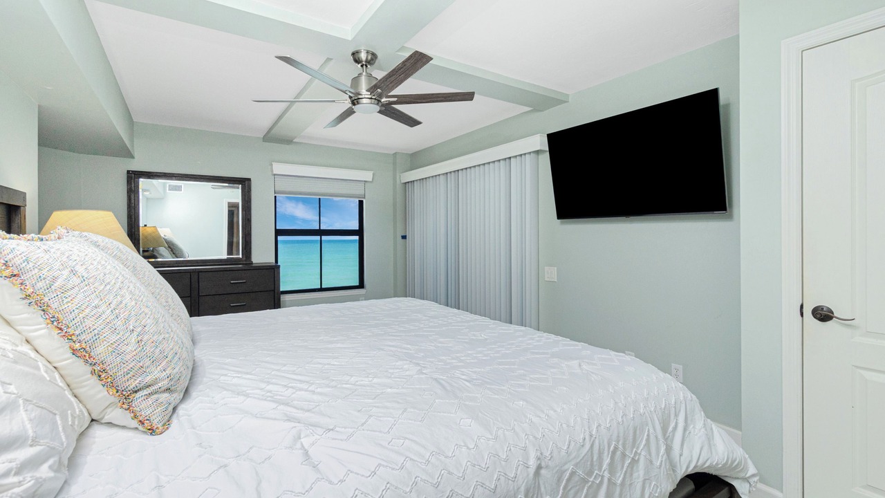 Photo of Bedroom in Englewood
