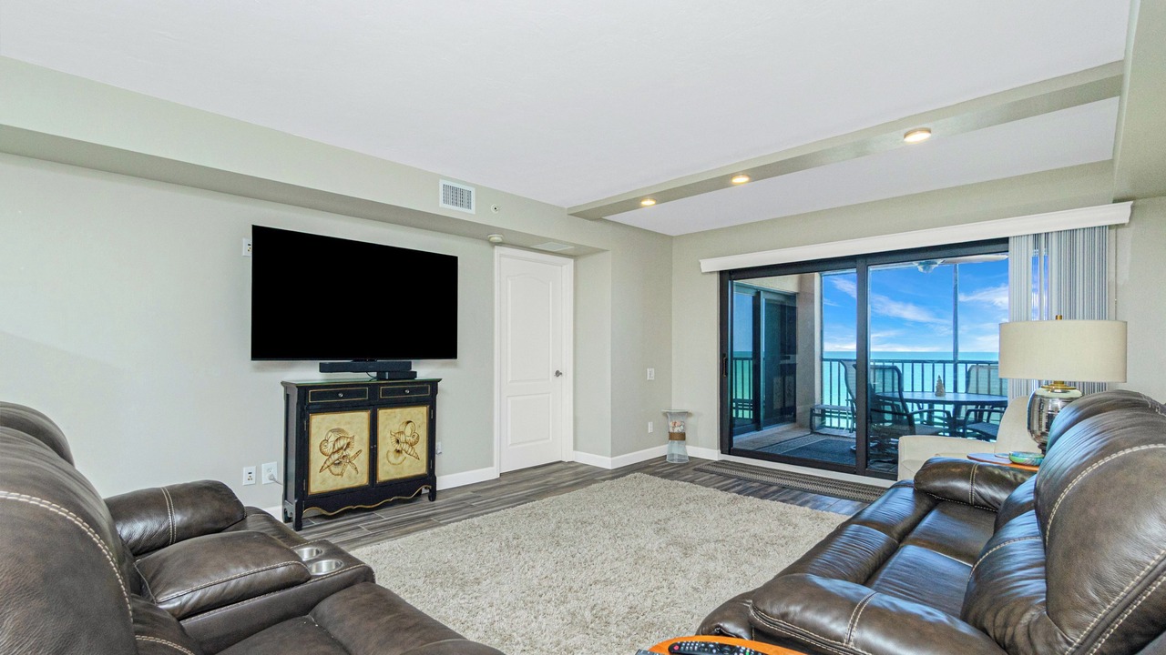Photo of Livingroom in Englewood