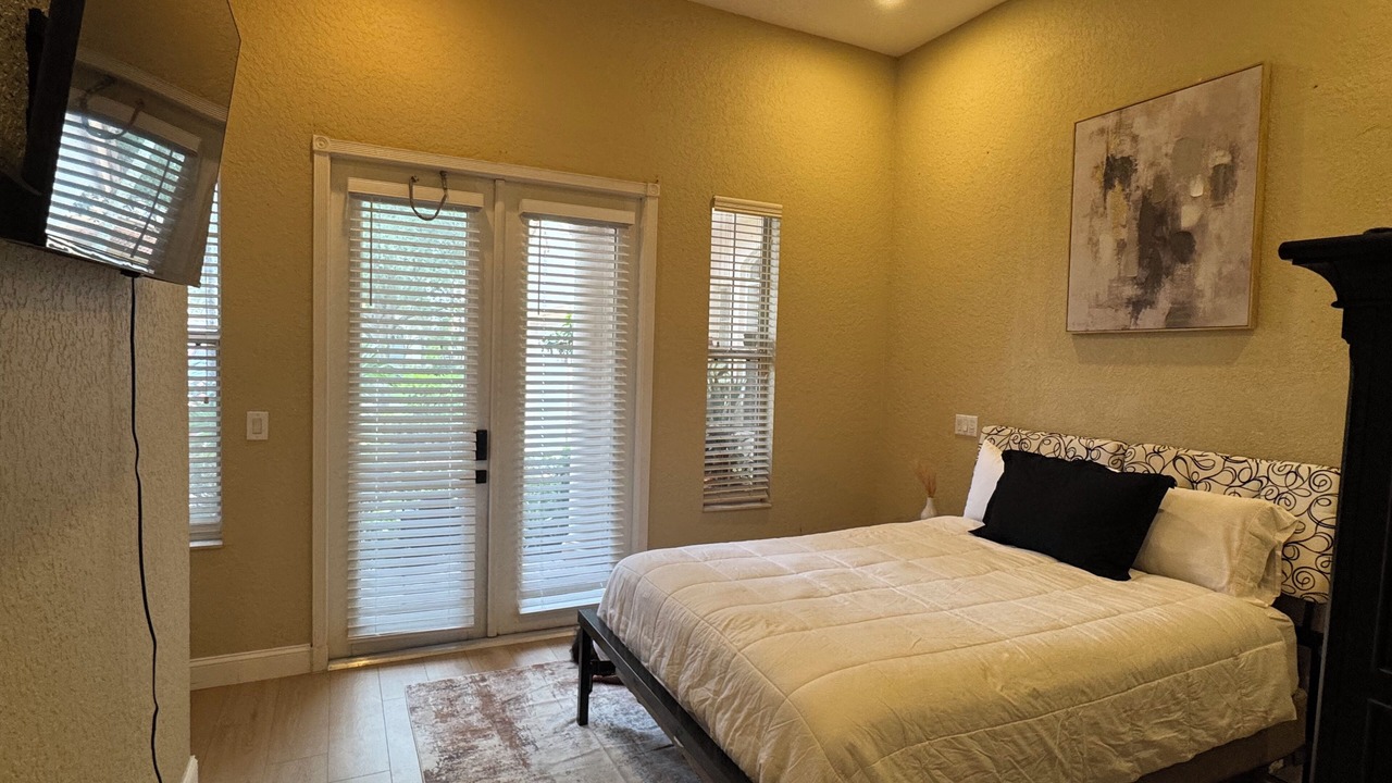 Photo of Bedroom in Greenacres
