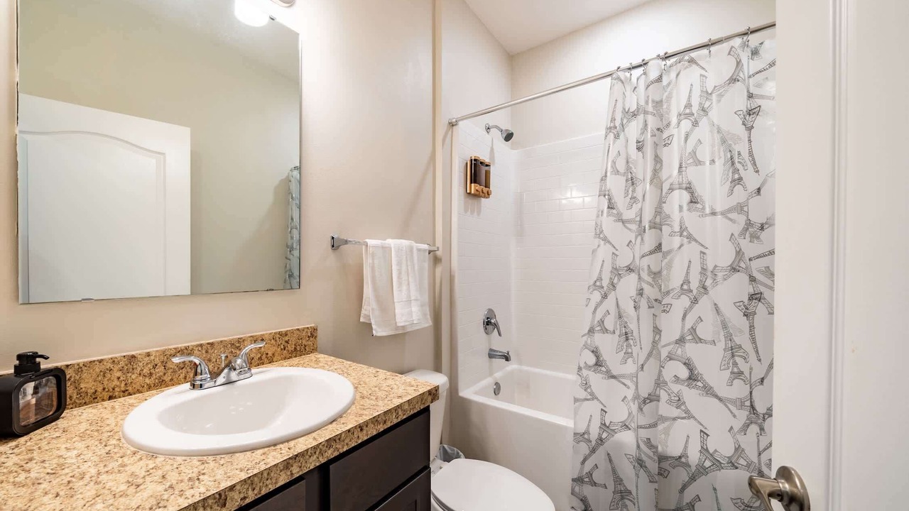 Photo of Bathroom in Port Saint Lucie