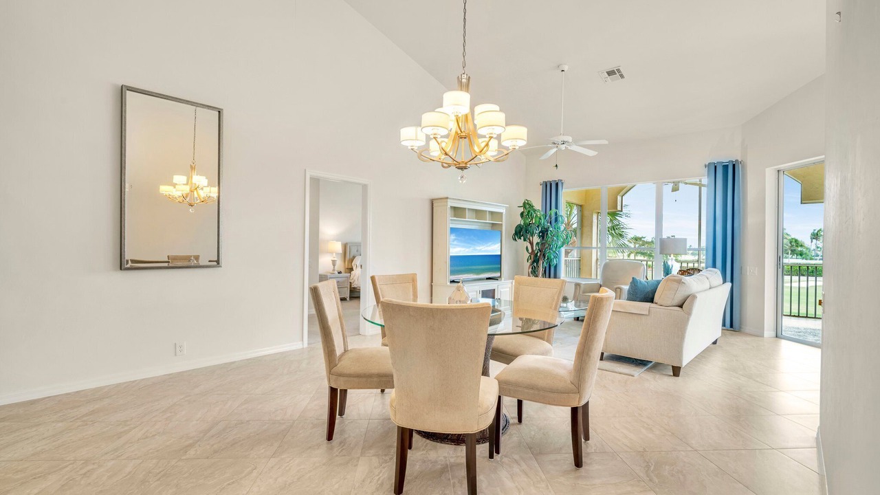 Photo of Bedroom in Tropical Cove