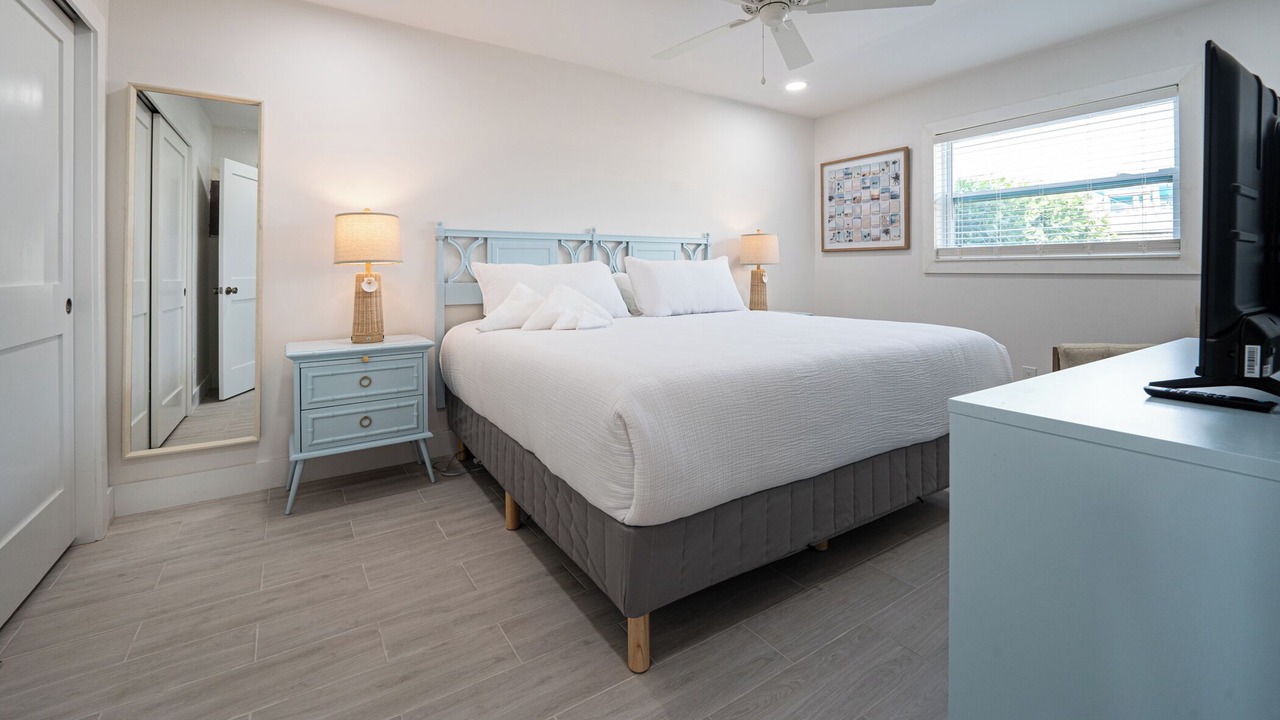 Photo of Bedroom in Hutchinson Island South