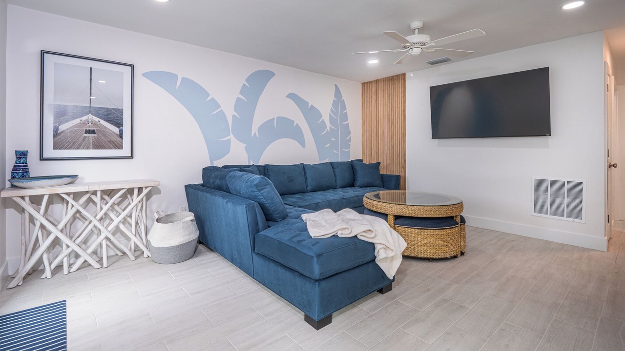 Photo of Livingroom in Hutchinson Island South