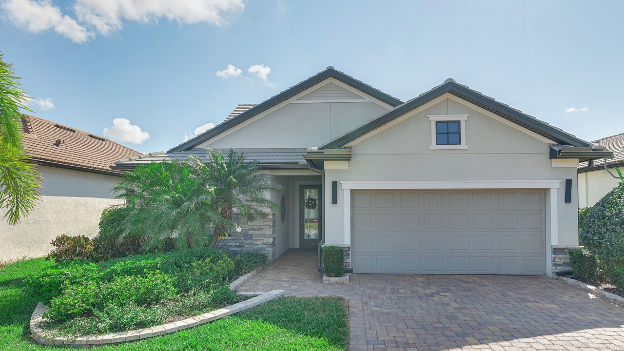 Photo of Outdoor in Estero