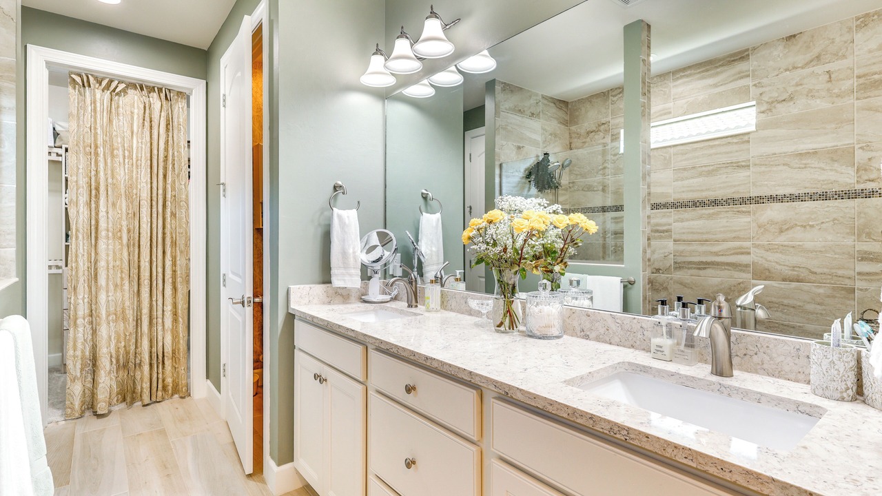 Photo of Bathroom in Estero
