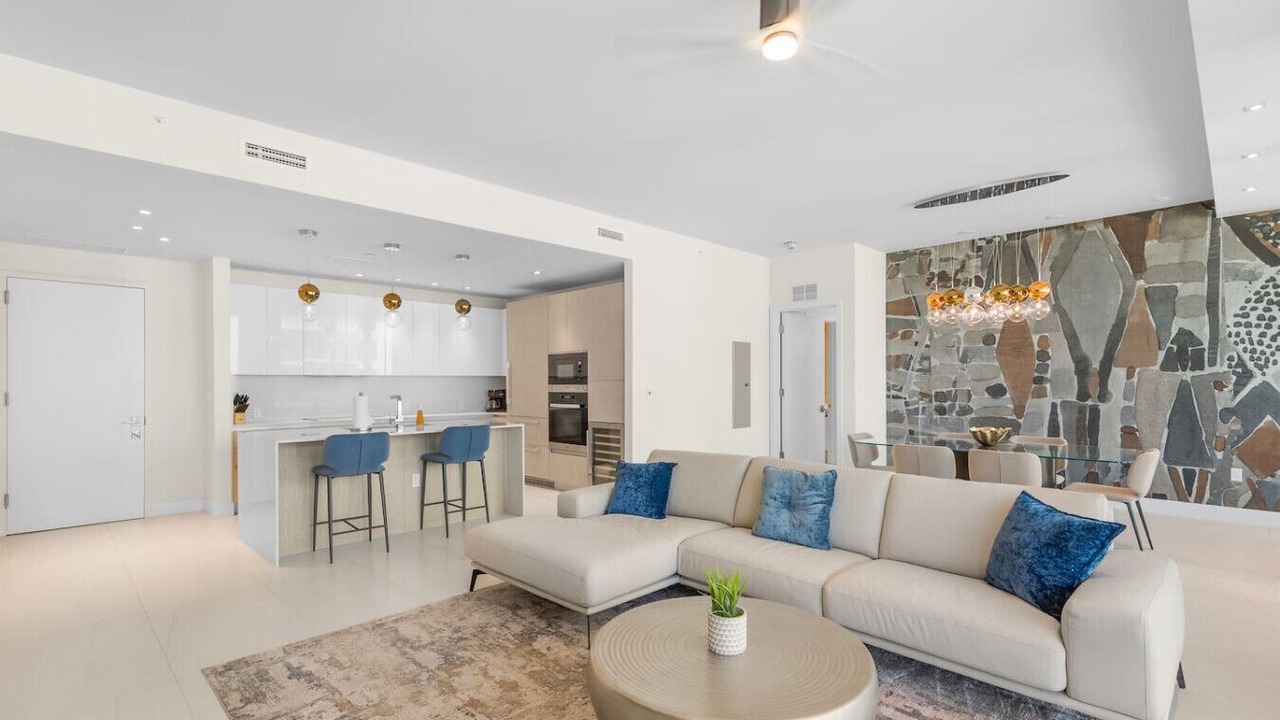 Photo of Livingroom in Singer Island