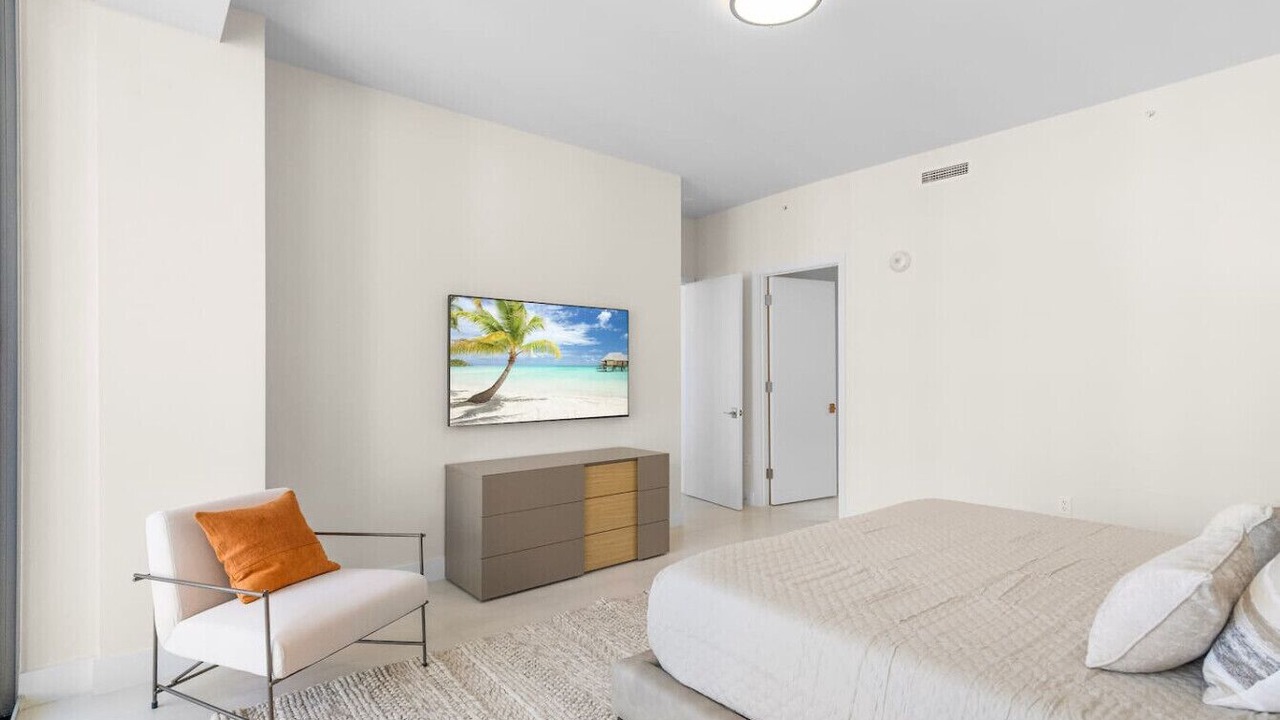 Photo of Bedroom in Singer Island