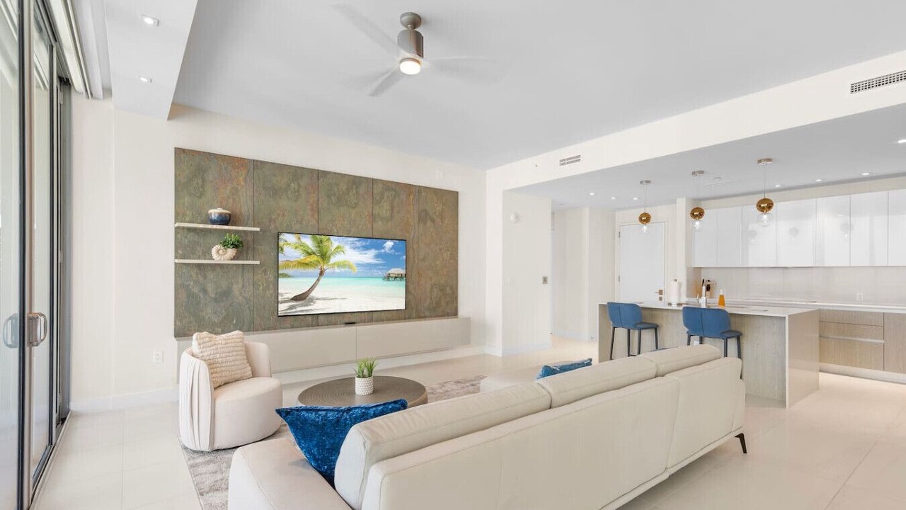Photo of Livingroom in Singer Island