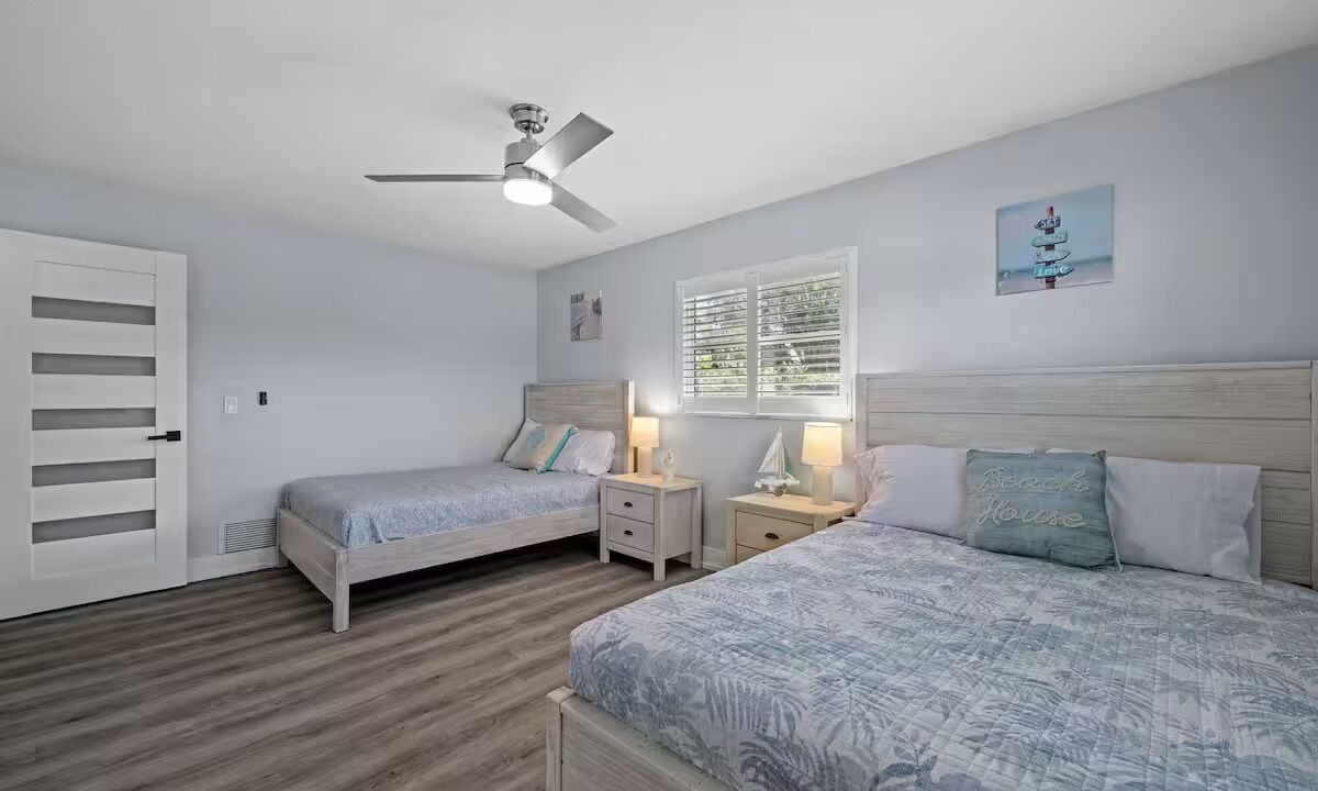 Photo of Bedroom in Laurel