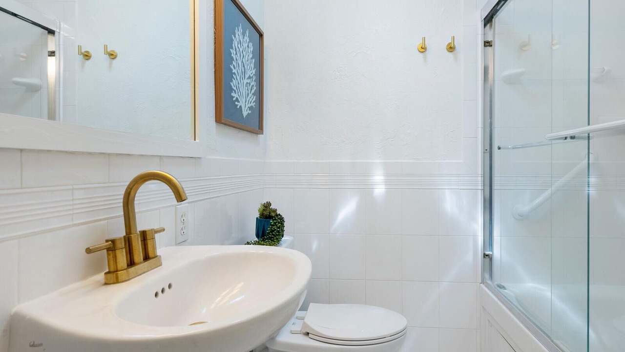 Photo of Bathroom in Hudson Bayou