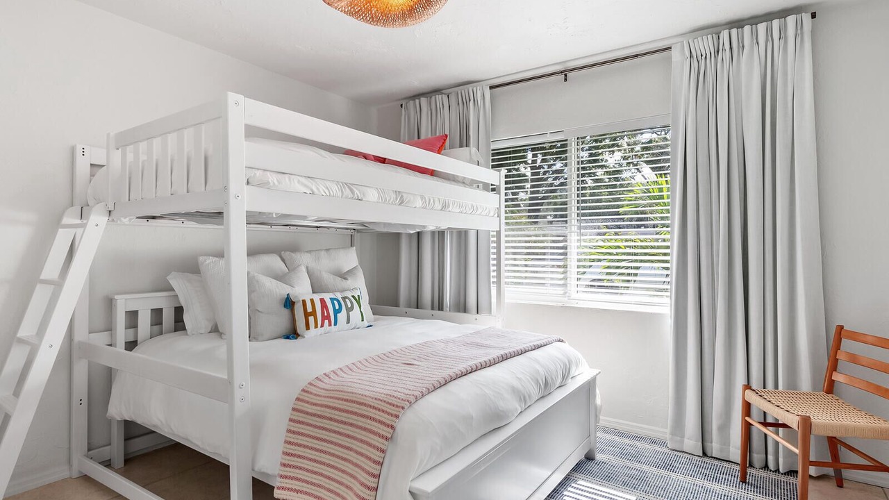 Photo of Bedroom in Hudson Bayou