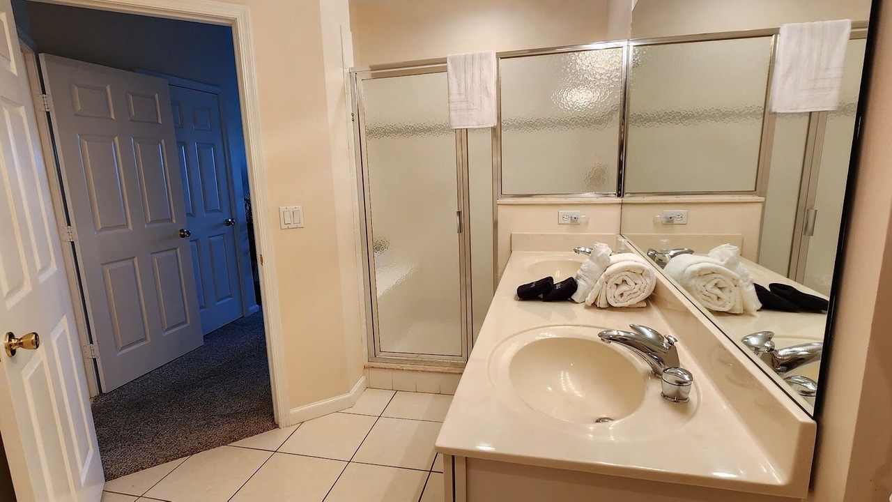 Photo of Bathroom in Port Saint Lucie