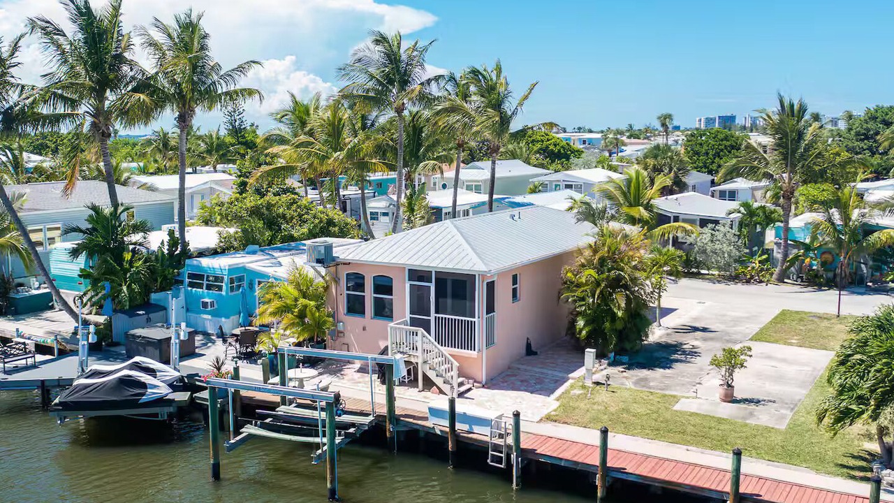 Photo of Outdoor in Hutchinson Island South