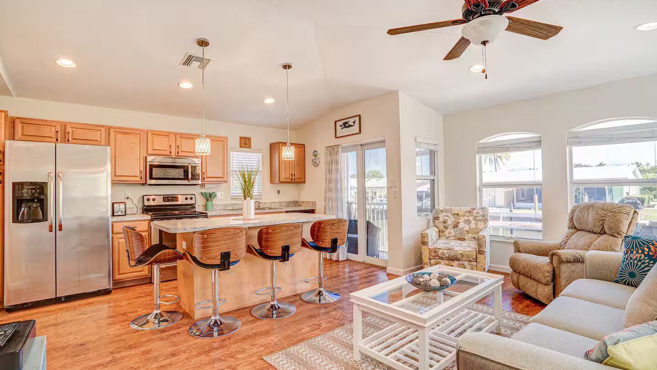 Photo of Kitchen in Hutchinson Island South
