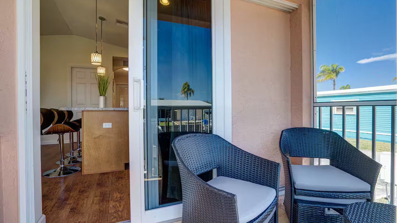 Photo of Patio Balcony in Hutchinson Island South