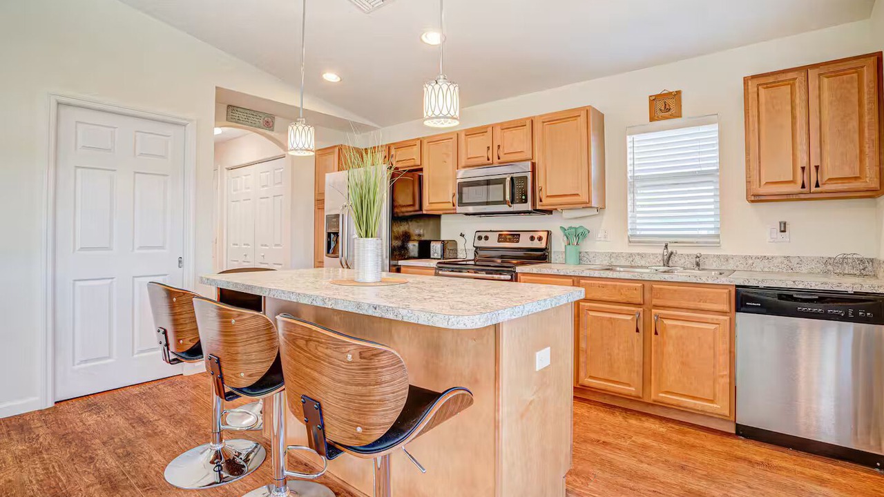 Photo of Kitchen in Hutchinson Island South