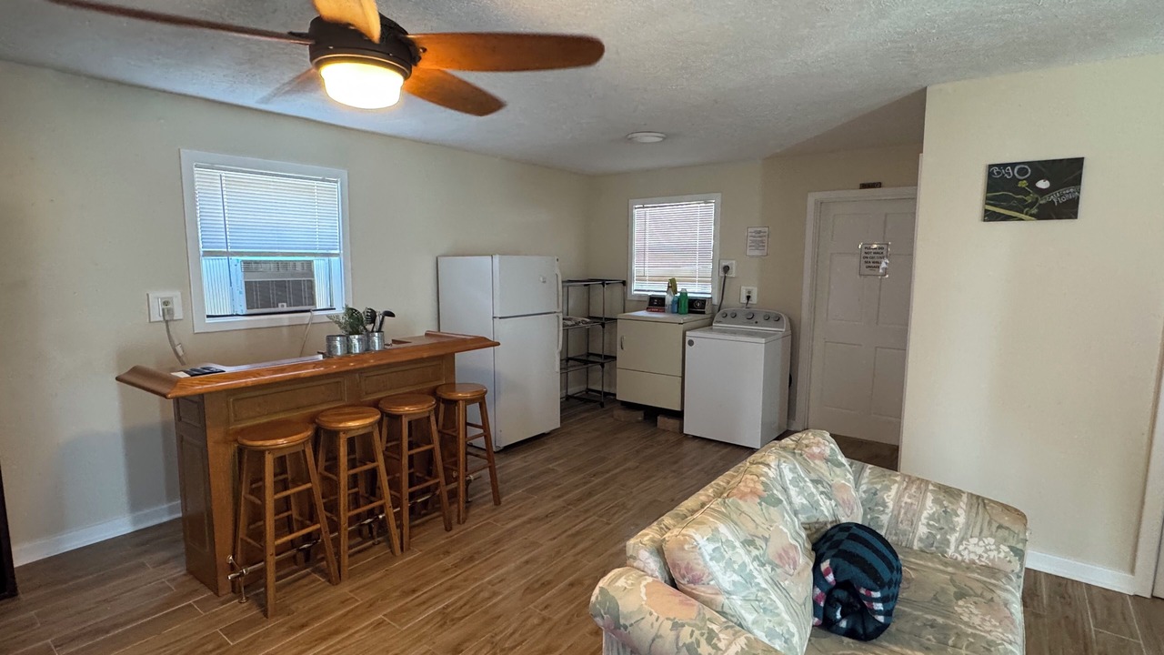 Photo of Livingroom in Buckhead Ridge