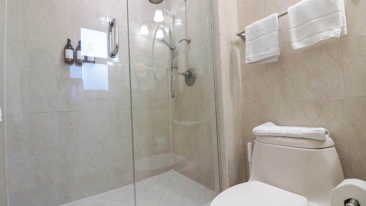 Photo of Bathroom in Northeast Miami