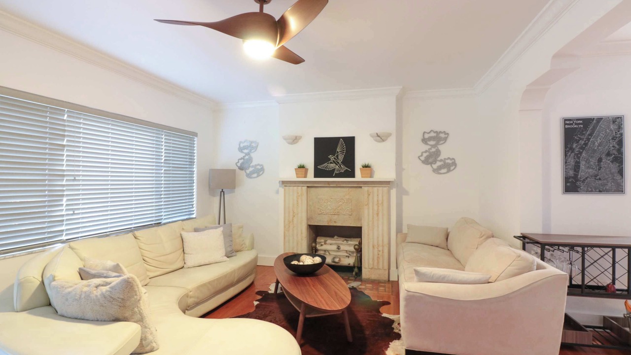 Photo of Livingroom in Northeast Miami