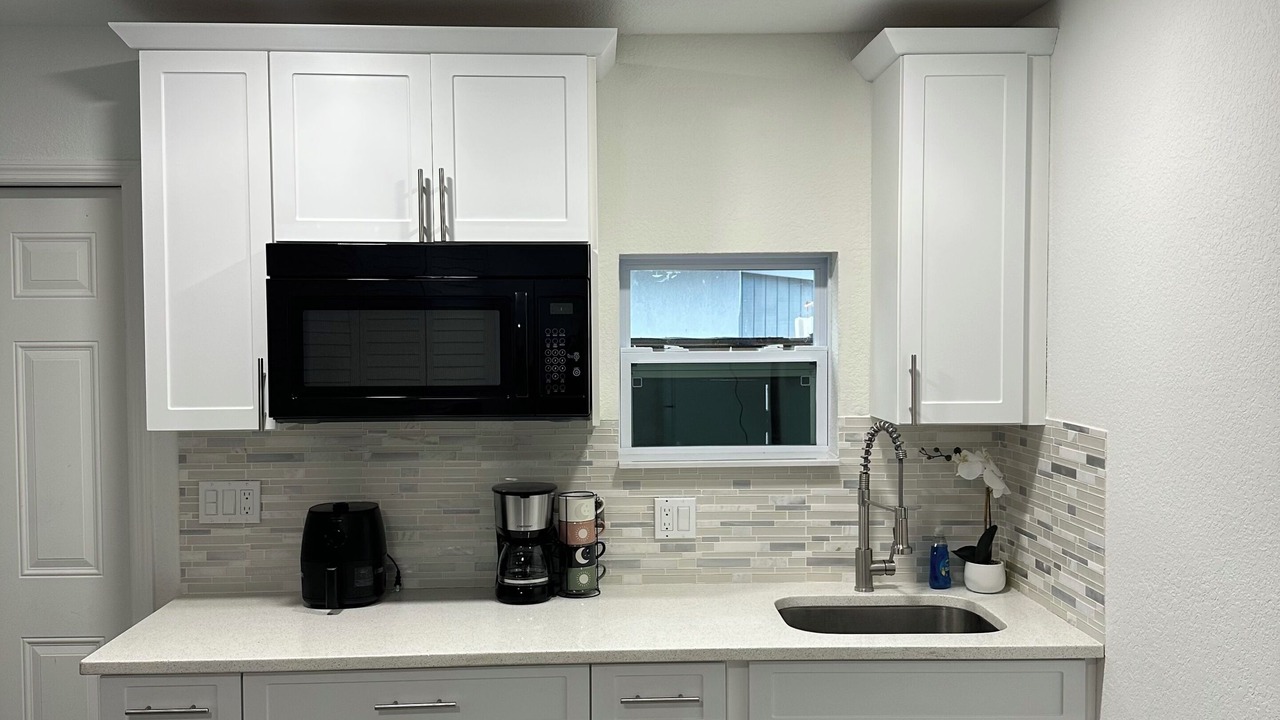 Photo of Kitchen in Lake Worth Corridor