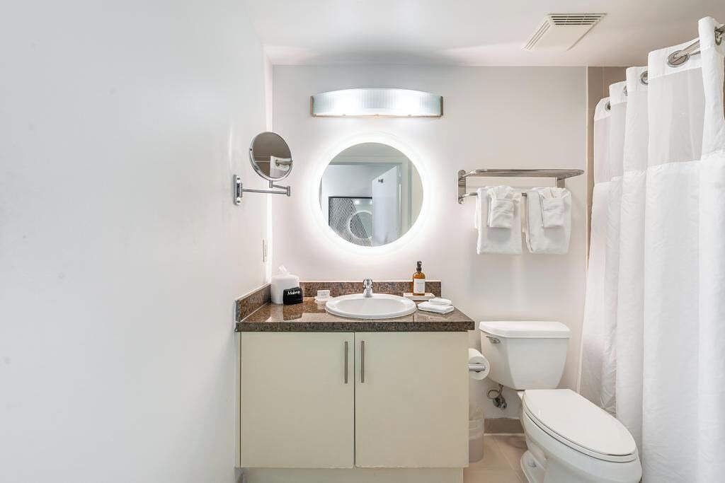 Photo of Bathroom in Coconut Grove