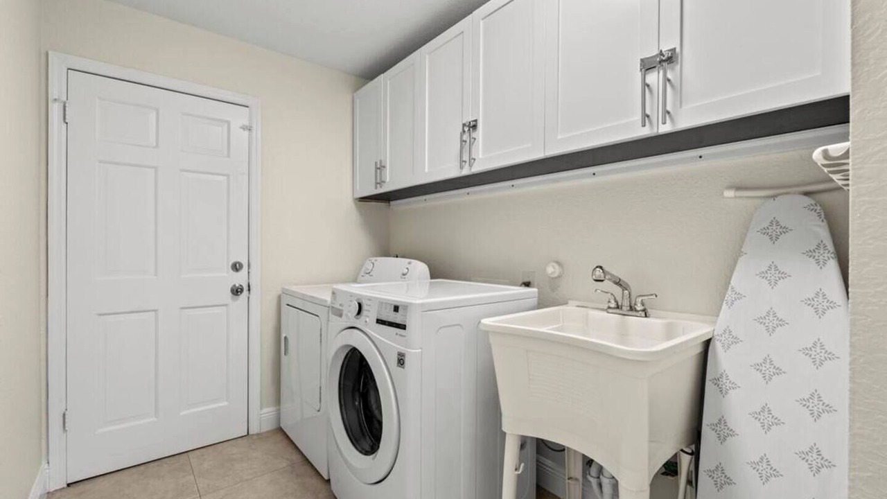 Photo of Bedroom in Wellington