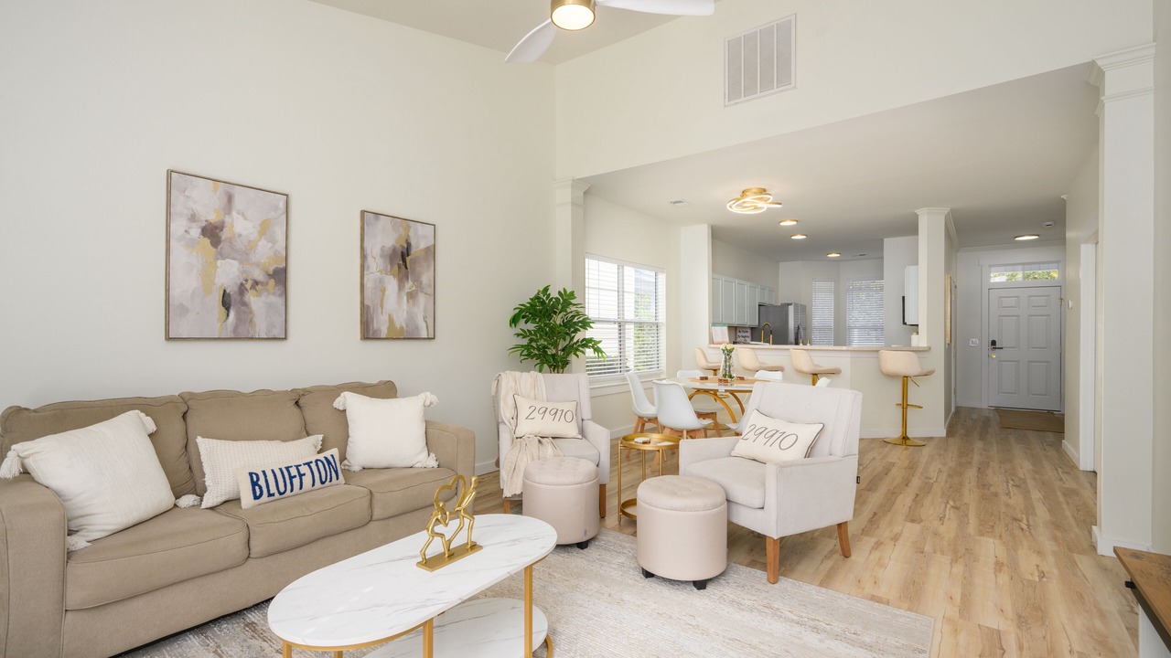 Photo of Livingroom in Old Town Bluffton