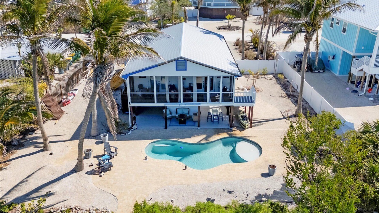 Photo of Outdoor in Palm Island