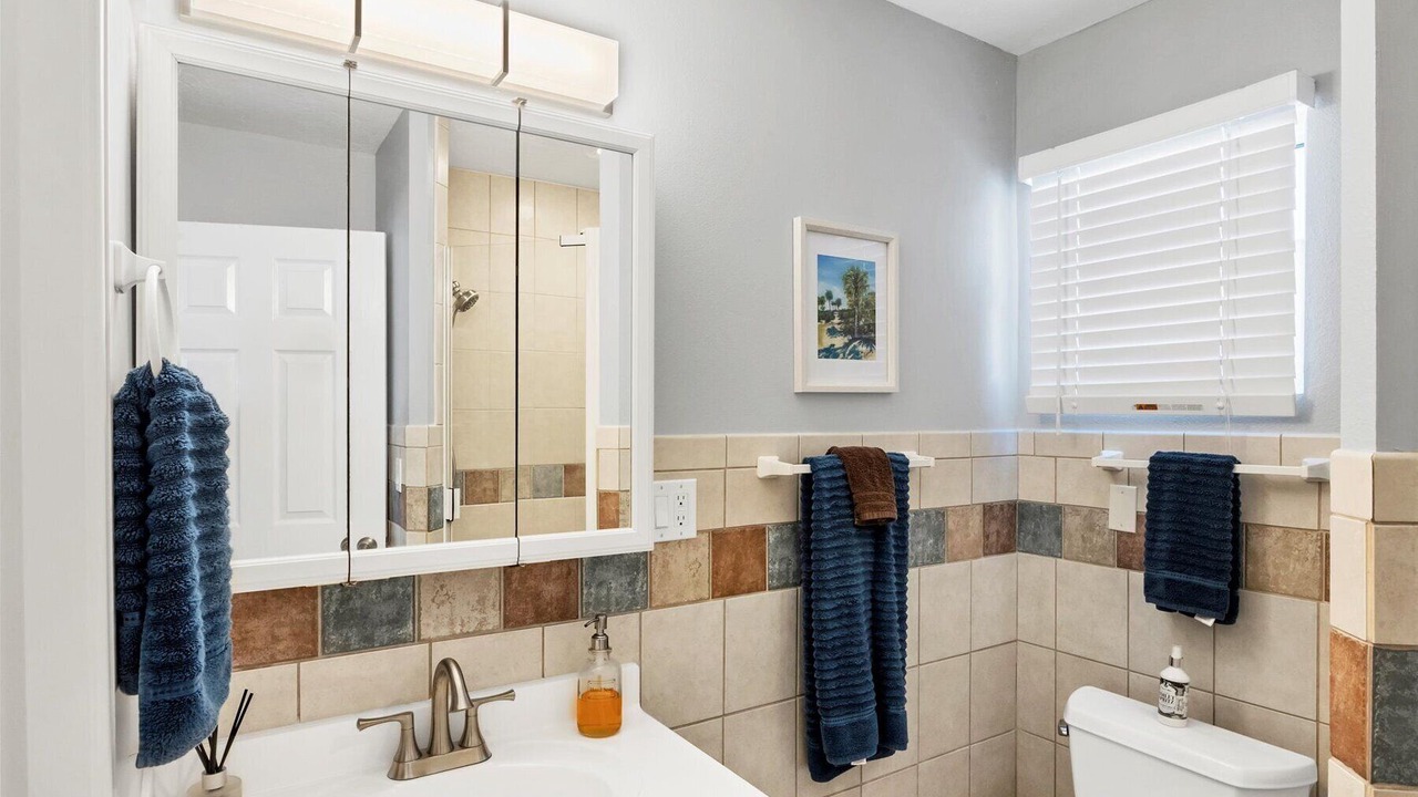 Photo of Bathroom in Palm Island