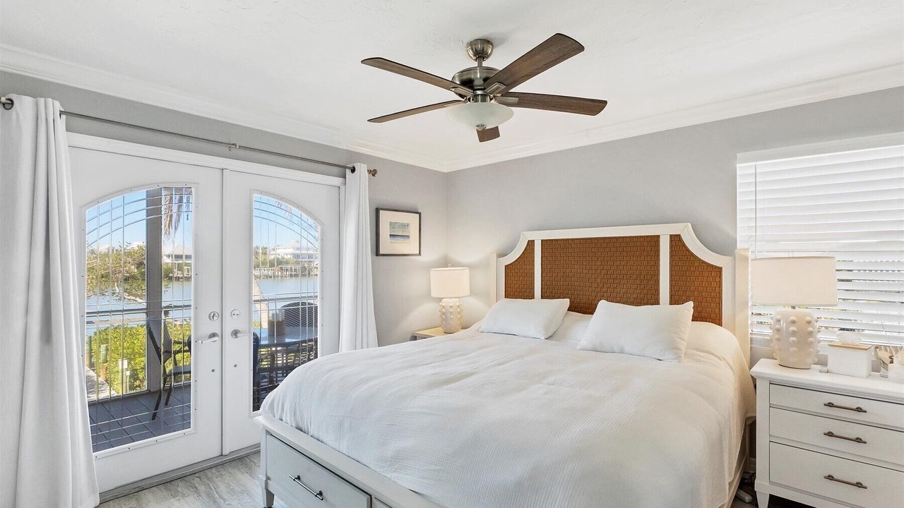 Photo of Bedroom in Palm Island