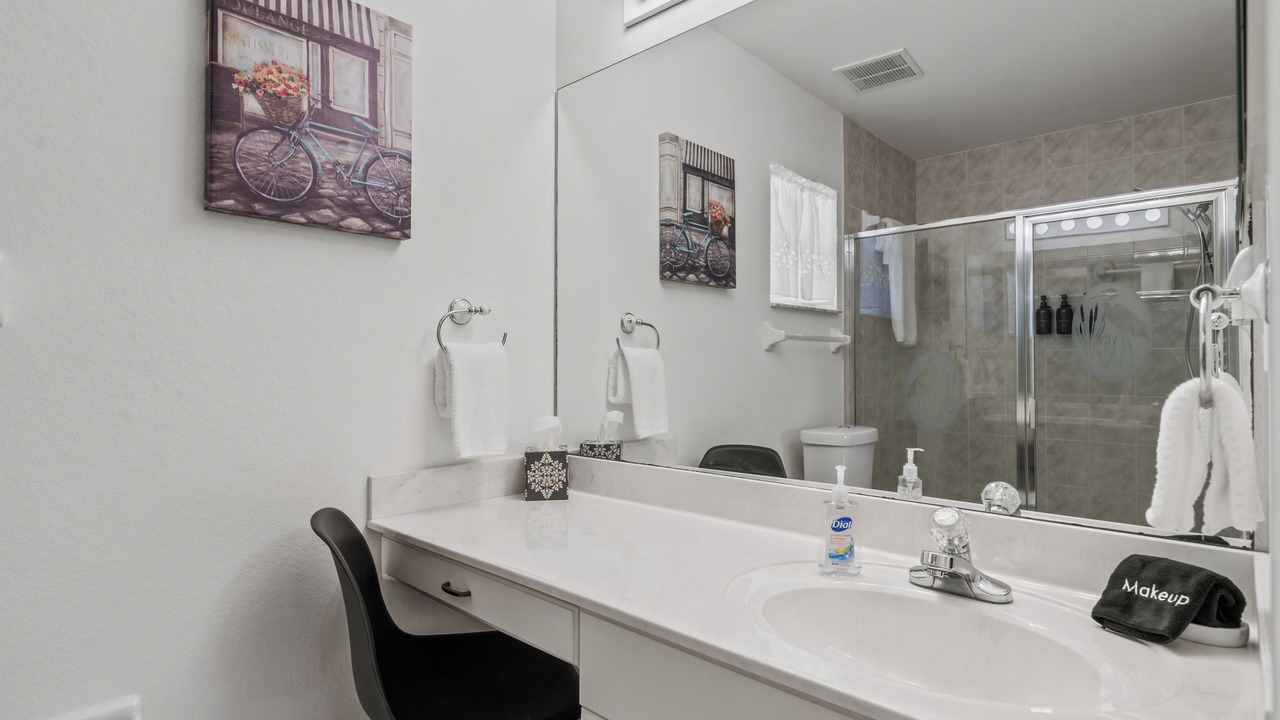 Photo of Bathroom in Sebring