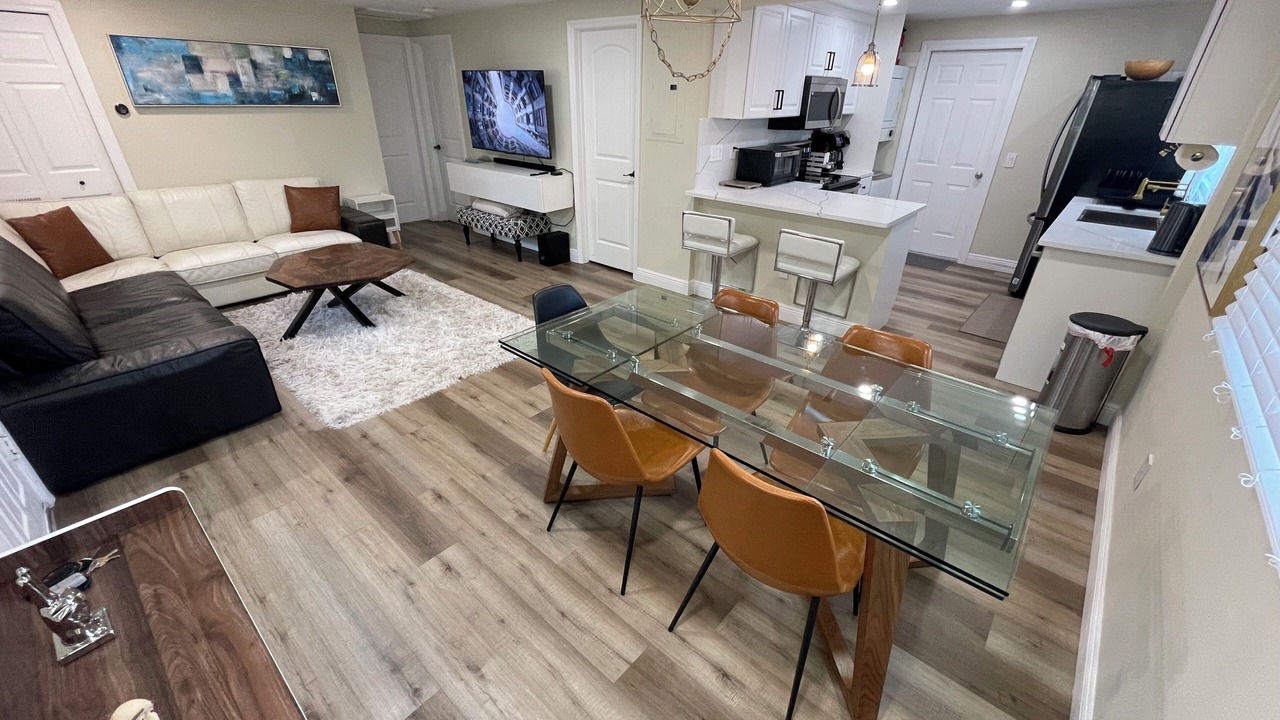 Photo of Livingroom in Sun Bay South