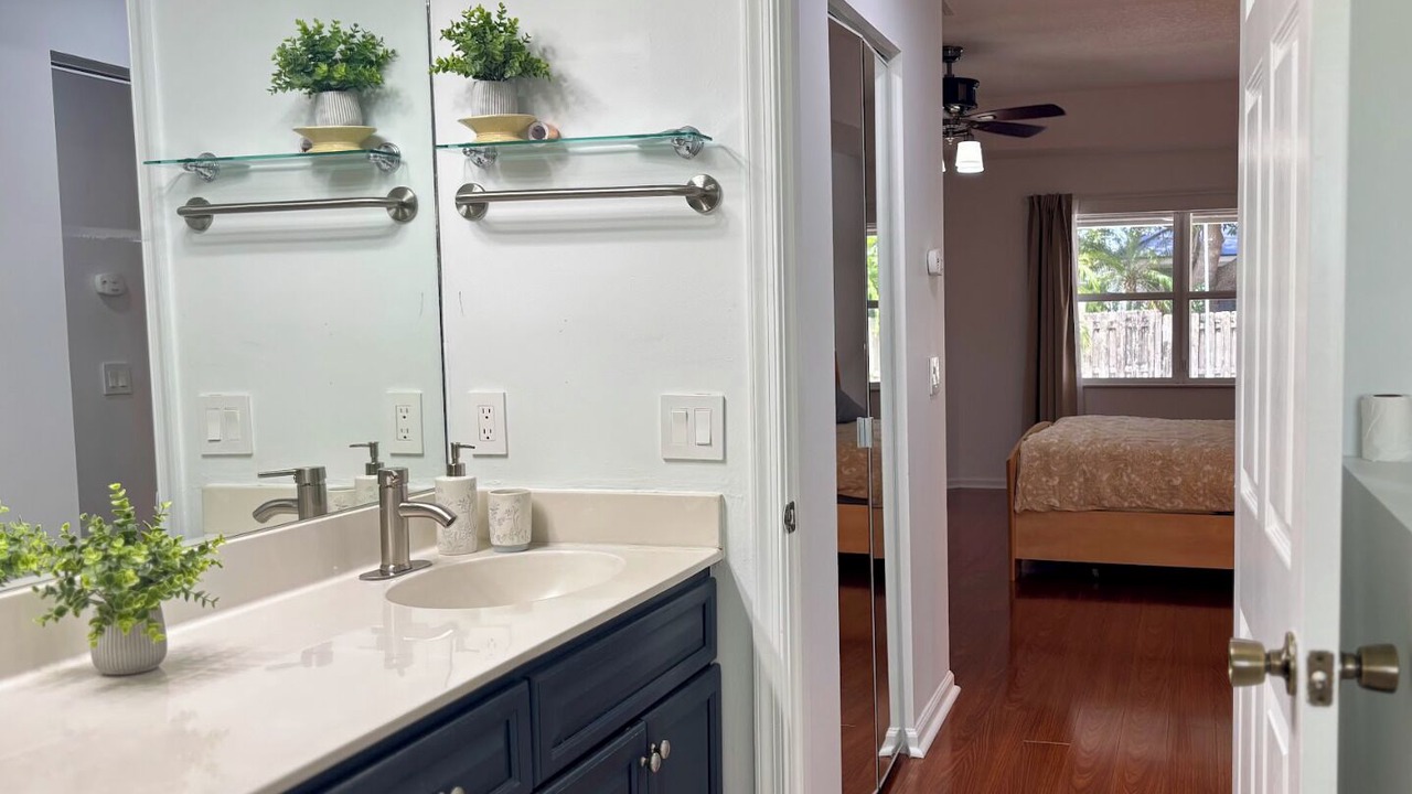 Photo of Bathroom in Equestrian Walk