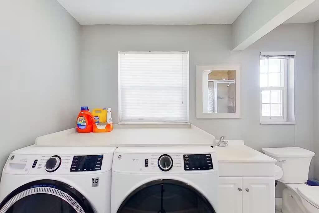 Photo of Bathroom in Caloosahatchee