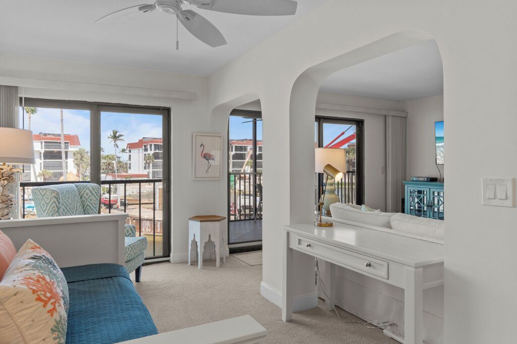 Photo of Livingroom in Sanibel