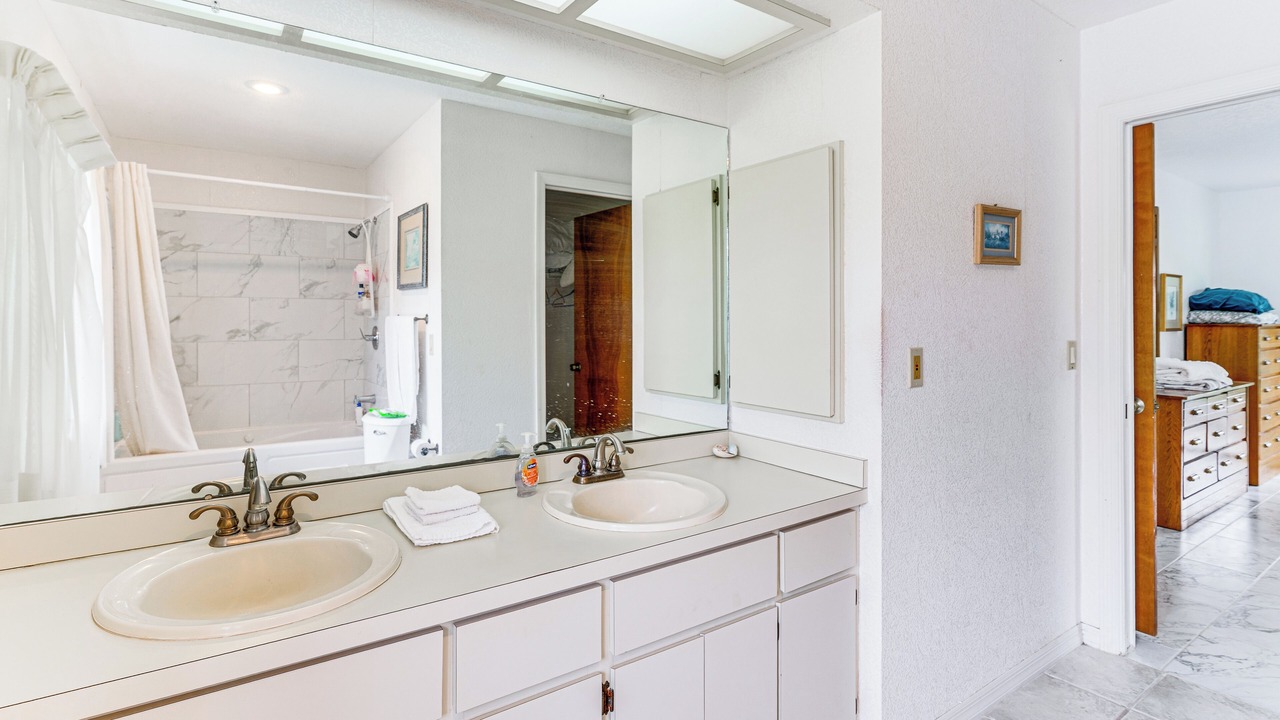 Photo of Bathroom in Fort Ogden