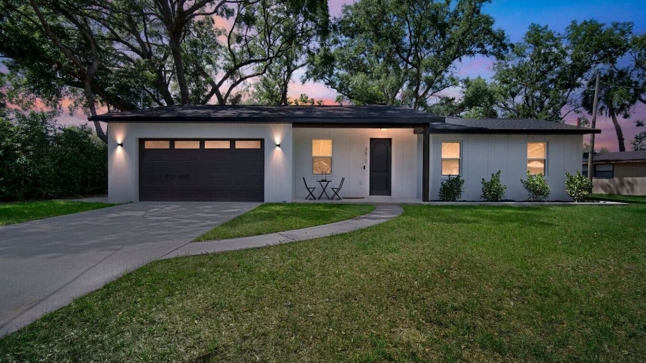 Photo of Outdoor in Tampa