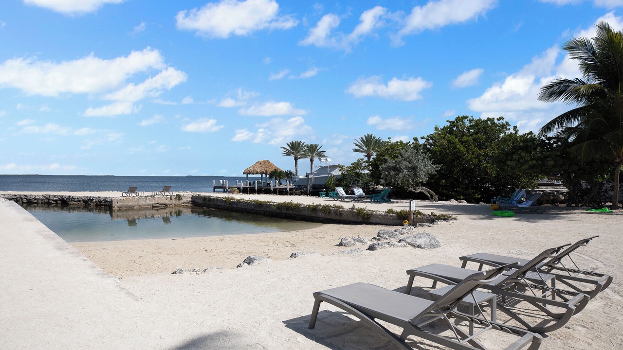 Photo of Others in Key Largo