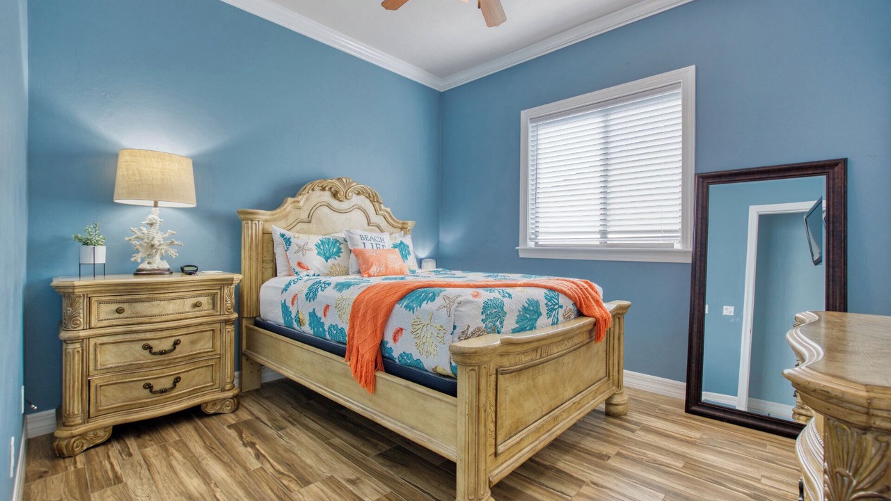 Photo of Bedroom in Caloosahatchee