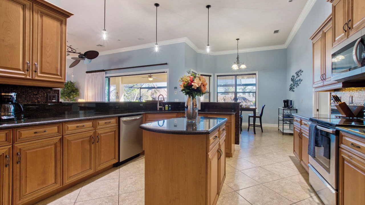 Photo of Kitchen in Caloosahatchee