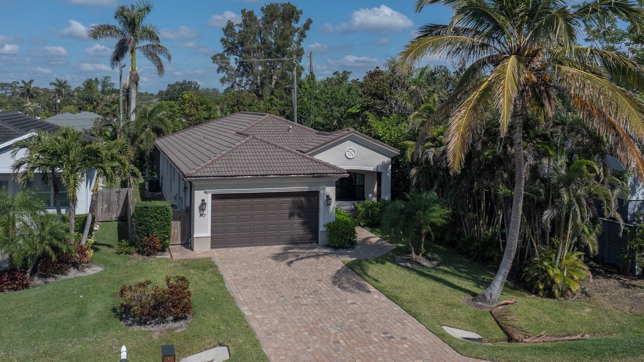Photo of Outdoor in Naples Park