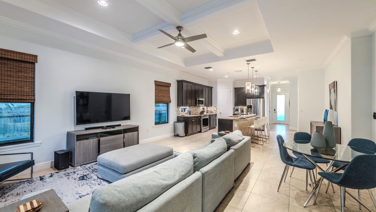 Photo of Livingroom in Naples Park