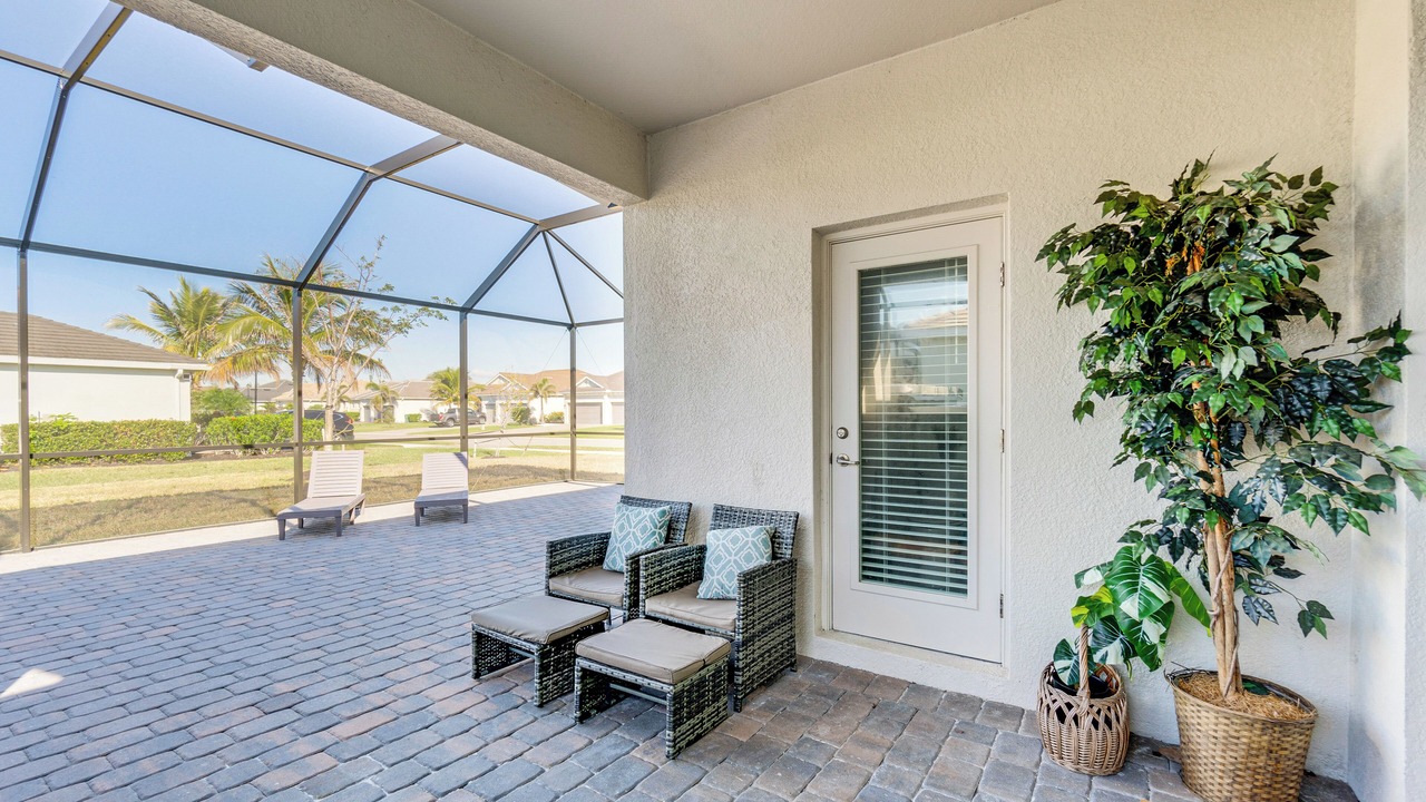 Photo of Patio Balcony in South Gulf Cove