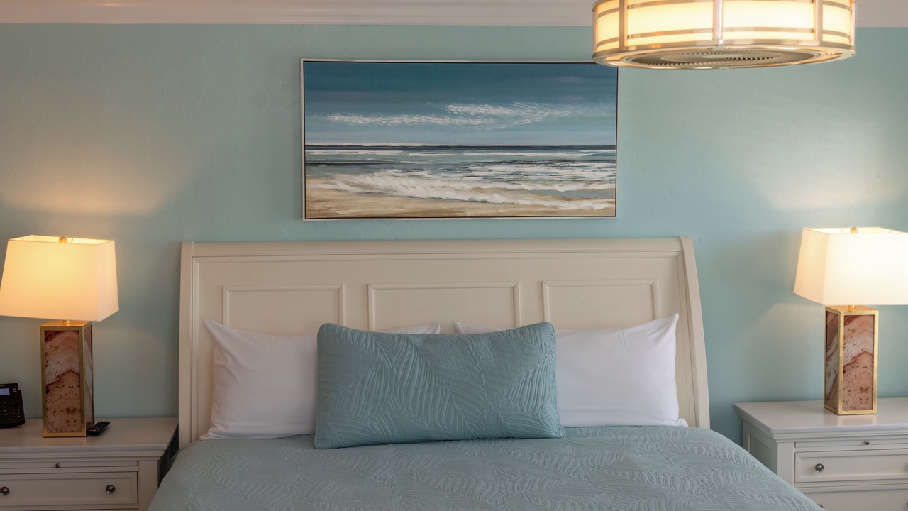 Photo of Bedroom in Mid Island