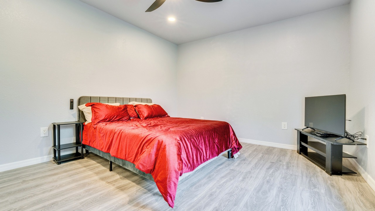 Photo of Bedroom in Winter Haven